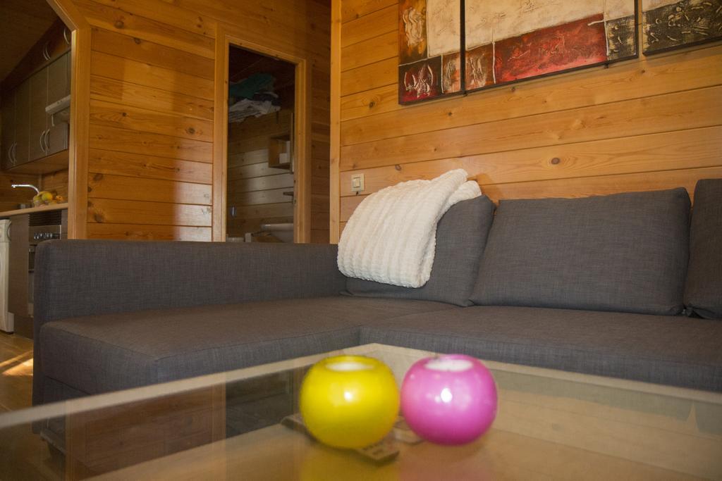 Wood House Close Beach 마르베야 외부 사진
