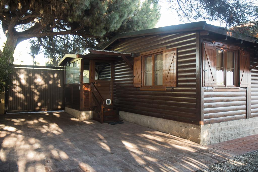 Wood House Close Beach 마르베야 외부 사진